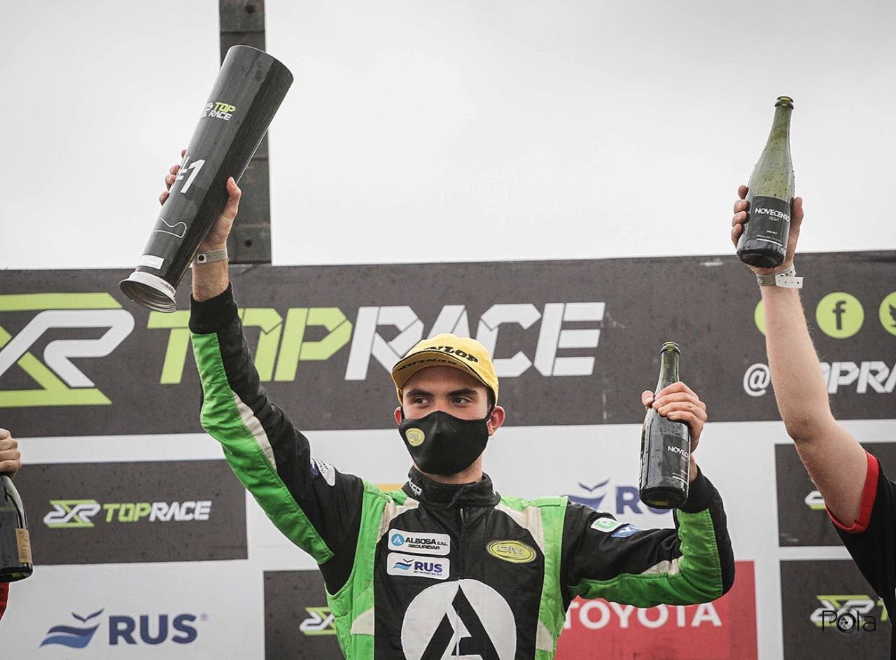 Podio con el P1 en Top Race Series